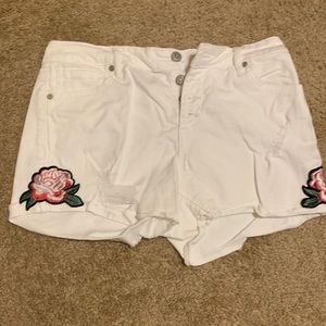 white rose shorts